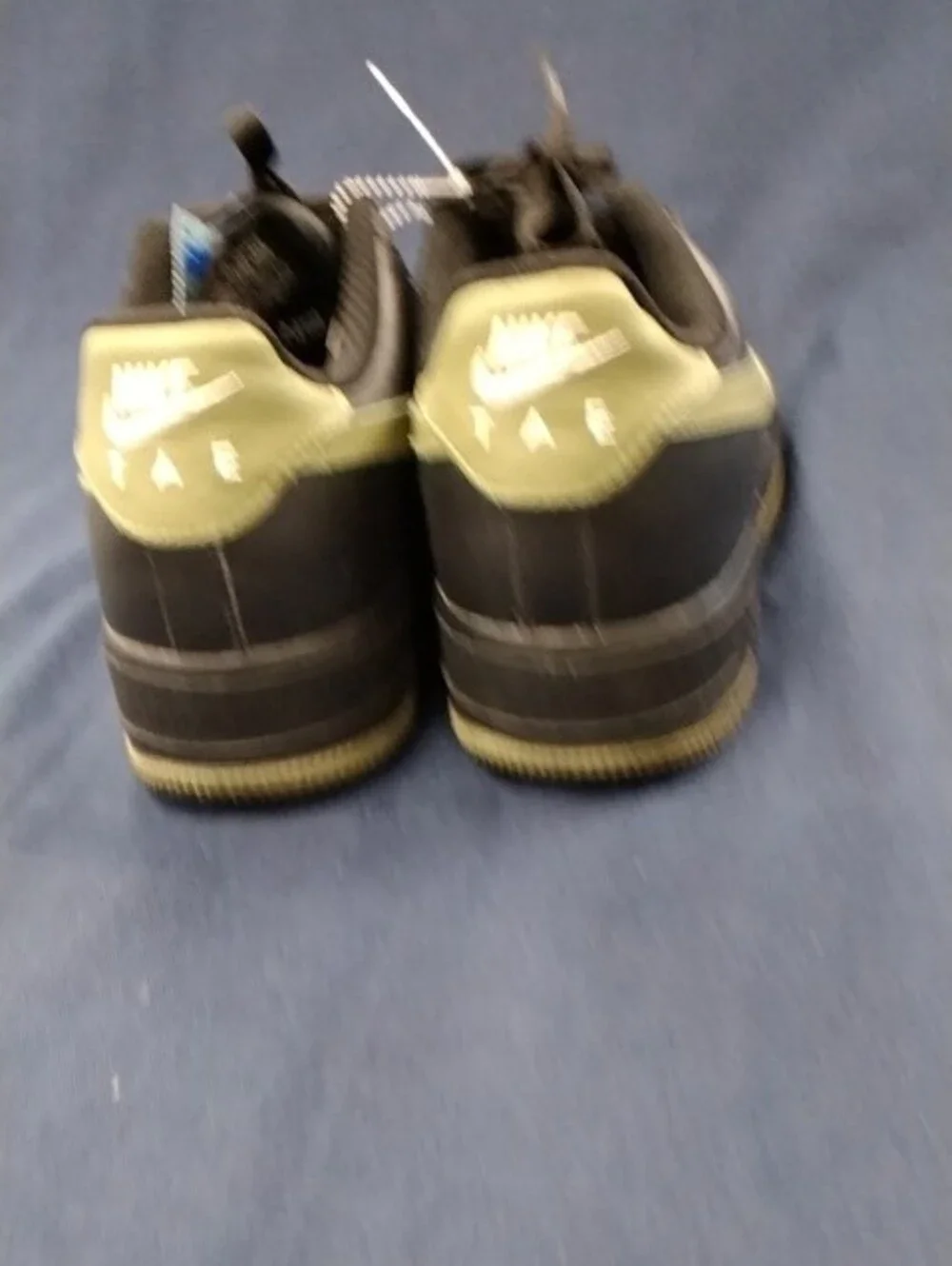 Nike Men's Low-Top Sneakers in Brown and Yellow
